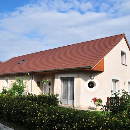 Bed and Breakfast La clé des champs à Largillay Extérieur photo