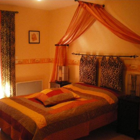 Bed and Breakfast La clé des champs à Largillay Extérieur photo