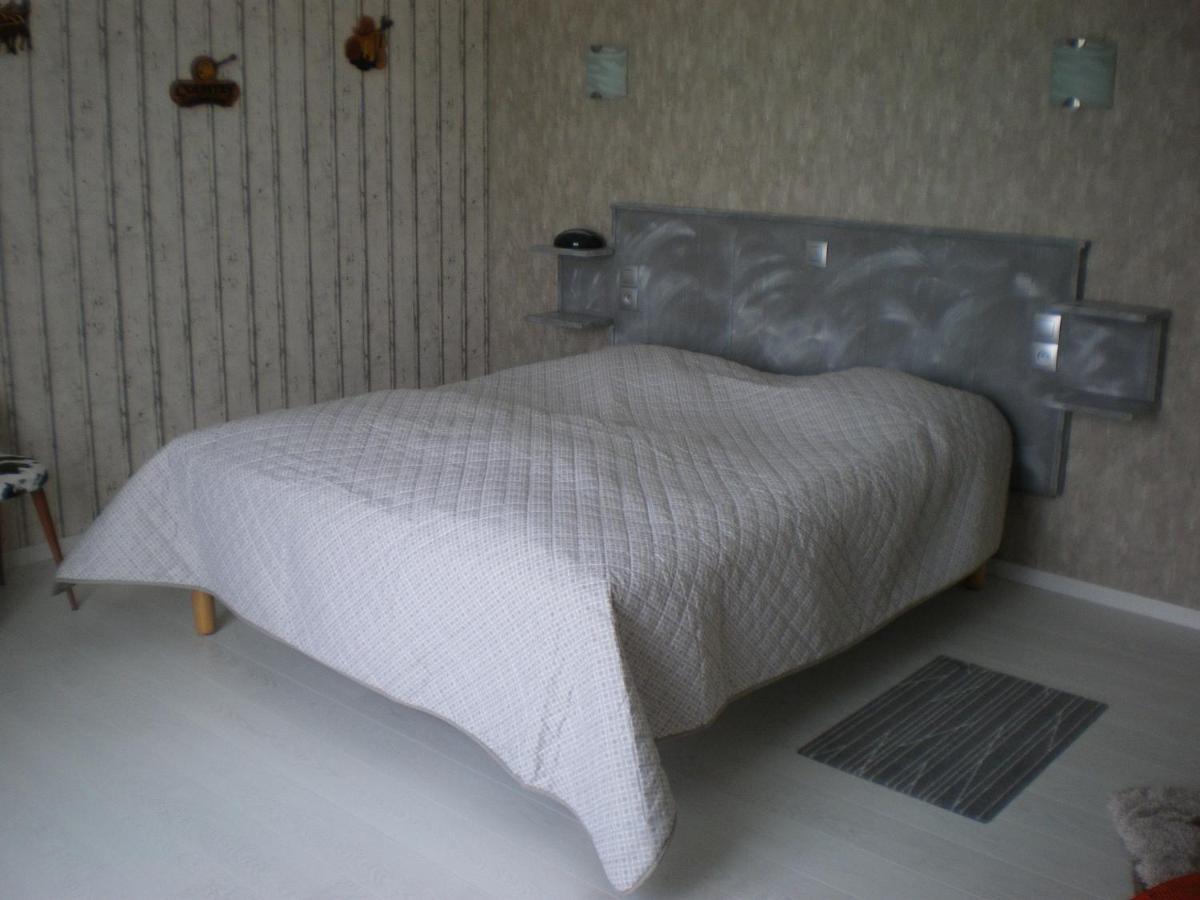 Bed and Breakfast La clé des champs à Largillay Extérieur photo