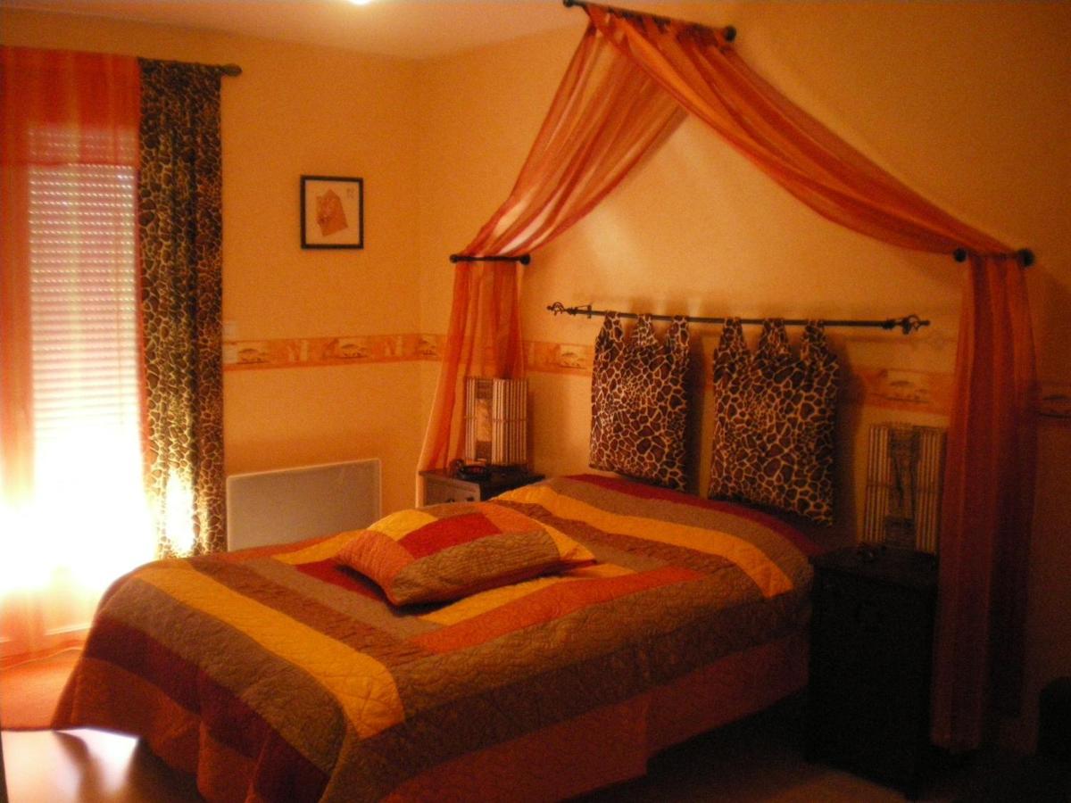 Bed and Breakfast La clé des champs à Largillay Extérieur photo